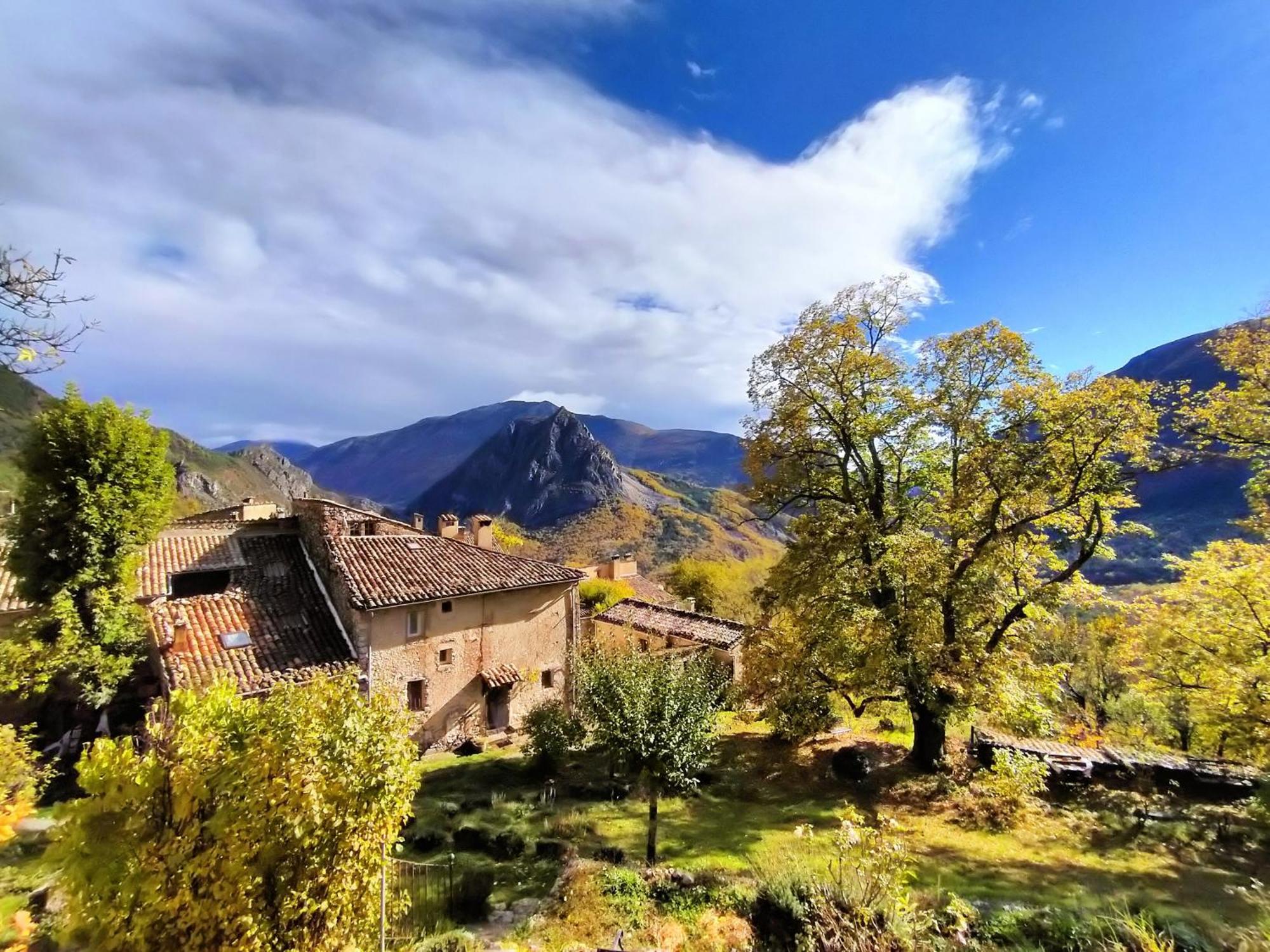 Un Cadre Magnifique, Au Coeur Du Verdon Castellane Exteriör bild